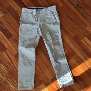 Vineyard Vines Men's Light Grayish performance pants 33 x 32 new